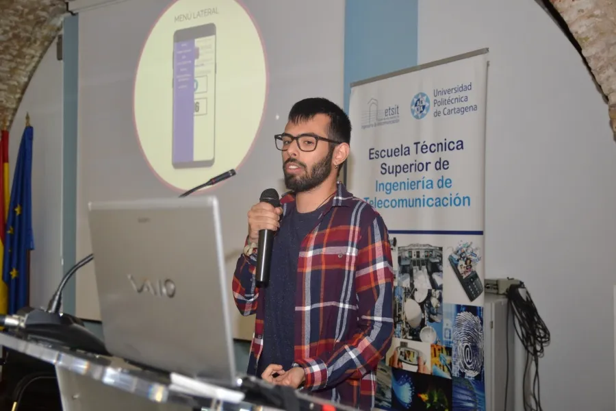 Onda Cero interview with Cristian Gutiérrez
